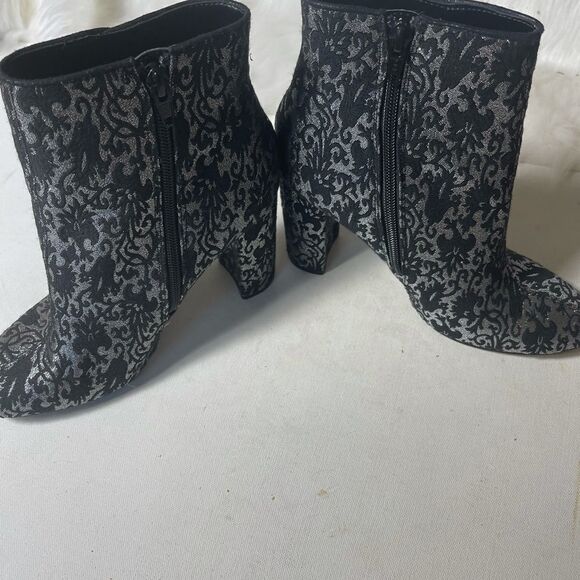 Nina glittery black & silver triple buttons booties with side zipper SZ8.5 - Picture 4 of 9
